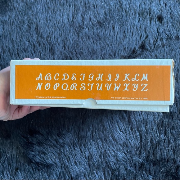 Vintage NOS monogrammer Singer Sewing machine attachment personalize craft - Picture 2 of 4